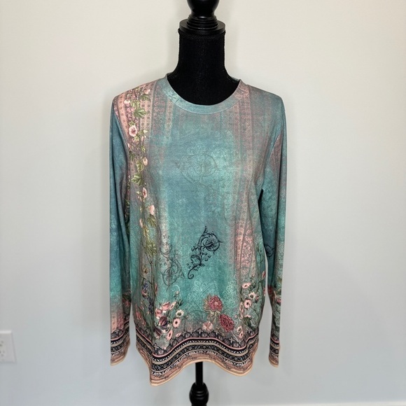 Exclusive Long Sleeve Floral Multi Colored Top (L) - Picture 2 of 7